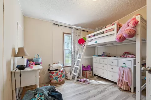 16400 Roehl, Capac, MI 48014 photo 29