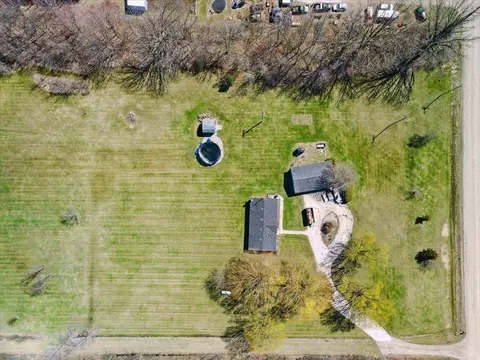 16400 Roehl, Capac, MI 48014 photo 49