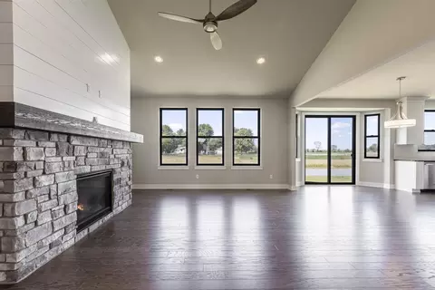 55777 Jones, Macomb, MI 48042 photo 12