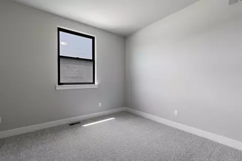 55777 Jones, Macomb, MI 48042 photo 27