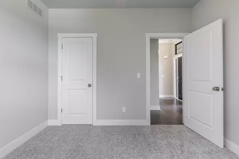 55777 Jones, Macomb, MI 48042 photo 28