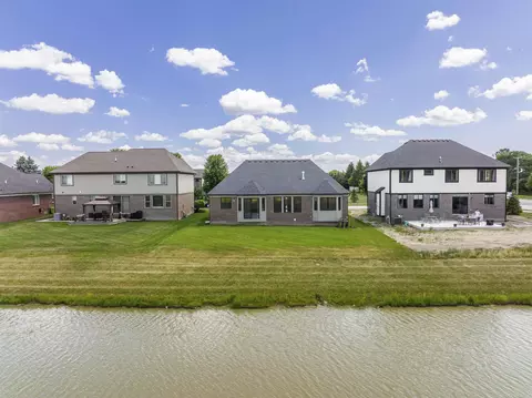 55777 Jones, Macomb, MI 48042 photo 9