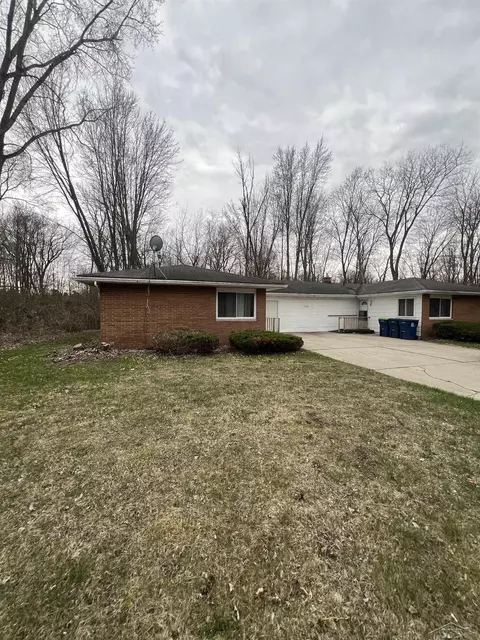 3040 S Towerline, Bridgeport, MI 48722