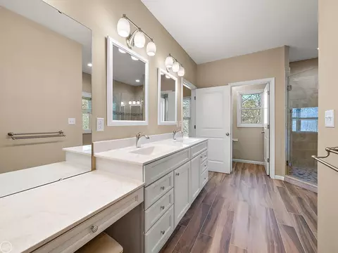 Bath - 1276 Strieter, Ann Arbor, MI 48103 photo 4 of 16