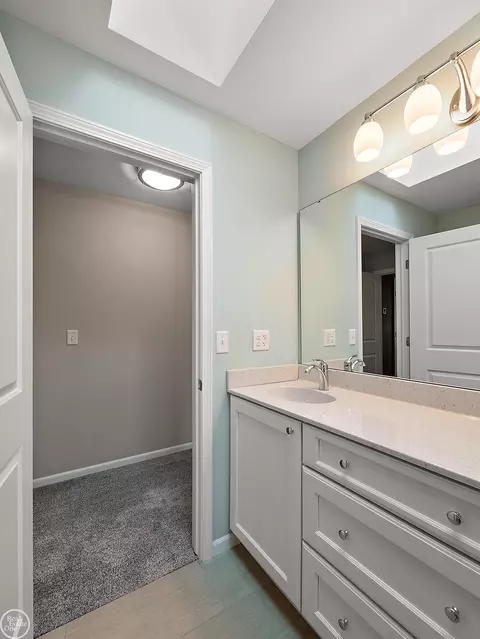 Bath - 1276 Strieter, Ann Arbor, MI 48103 photo 10 of 16