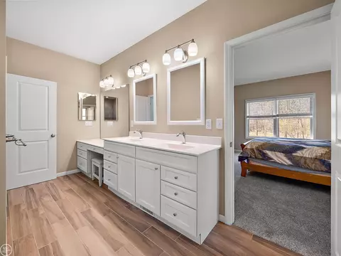 Bath - 1276 Strieter, Ann Arbor, MI 48103 photo 2 of 16