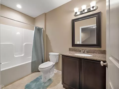 Bath - 1276 Strieter, Ann Arbor, MI 48103 photo 13 of 16
