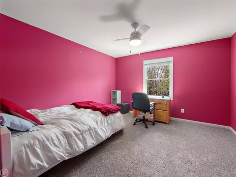 Bedroom - 1276 Strieter, Ann Arbor, MI 48103 photo 9 of 10