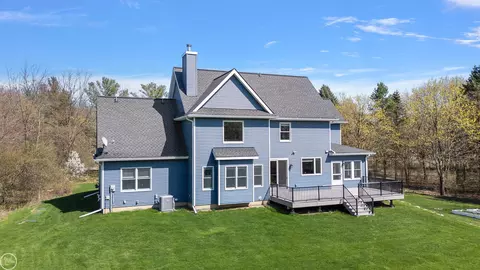 Exterior - 1276 Strieter, Ann Arbor, MI 48103 photo 9 of 11