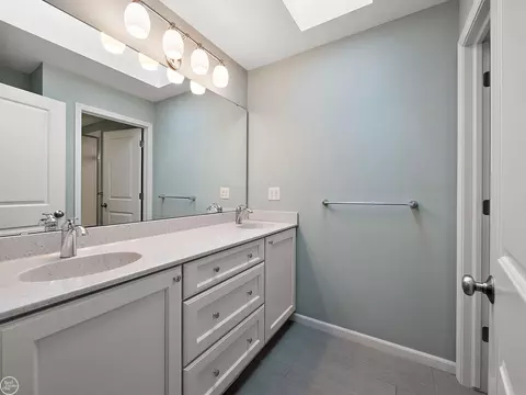 Bath - 1276 Strieter, Ann Arbor, MI 48103 photo 8 of 16