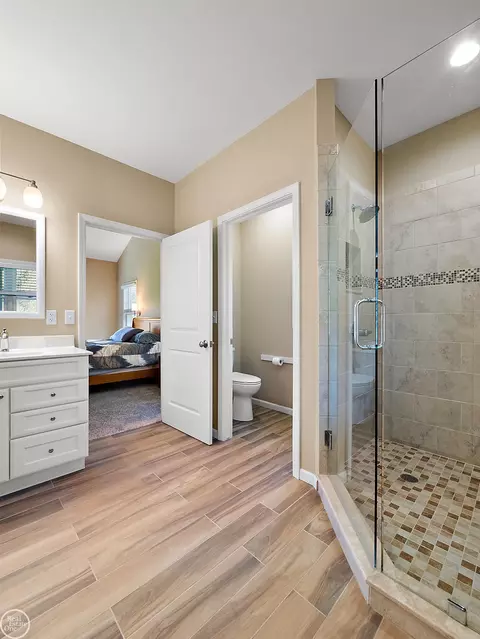 Bath - 1276 Strieter, Ann Arbor, MI 48103 photo 7 of 16