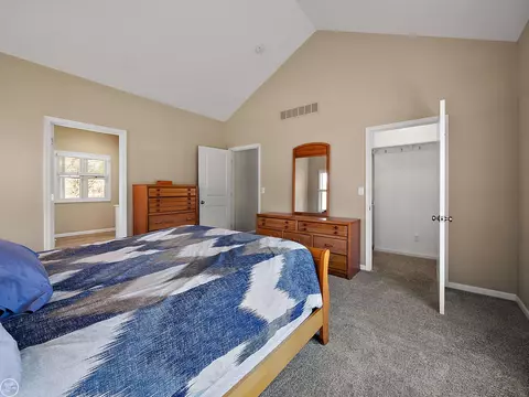 Bedroom - 1276 Strieter, Ann Arbor, MI 48103 photo 4 of 10