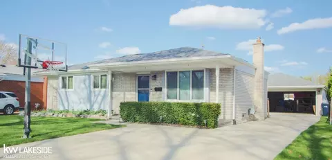 40148 Radcliff, Sterling Heights, MI 48313
