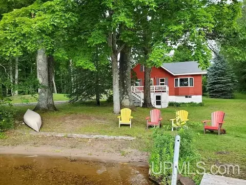 32848 Parkside, Toivola, MI 49965