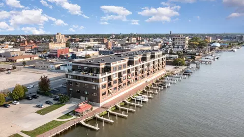 1111 N Water # 209, Bay City, MI 48708