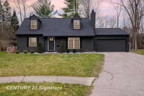 4619 Huron, Midland, MI 48642