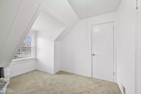 Bedroom - 90 Stanton, Grosse Pointe Farms, MI 48236 photo 8 of 8