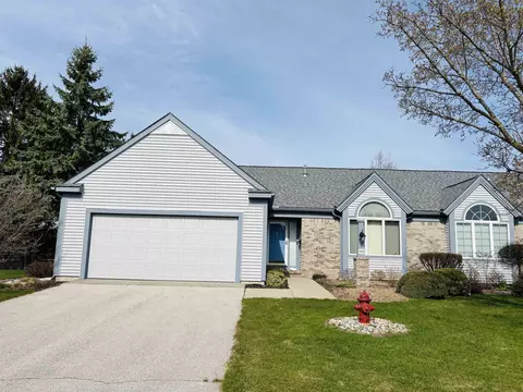 5586 Spring Knl, Bay City, MI 48706
