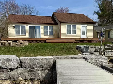2775 Lakeshore, Gladwin, MI 48624