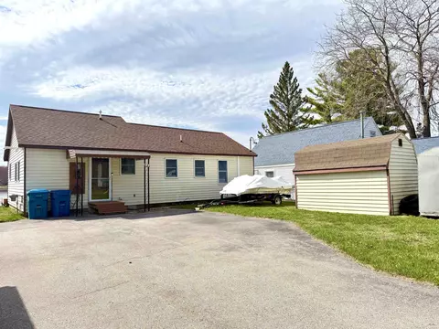 Exterior - 2775 Lakeshore, Gladwin, MI 48624 photo 10 of 10