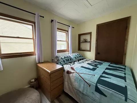 Bedroom - 2775 Lakeshore, Gladwin, MI 48624 photo 12 of 12