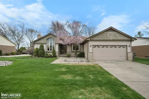 41110 Justin, Clinton Township, MI 48038