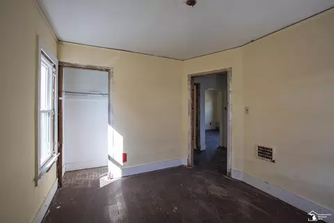 11480 E Outer, Detroit, MI 48224 photo 21