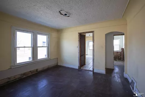11480 E Outer, Detroit, MI 48224 photo 14