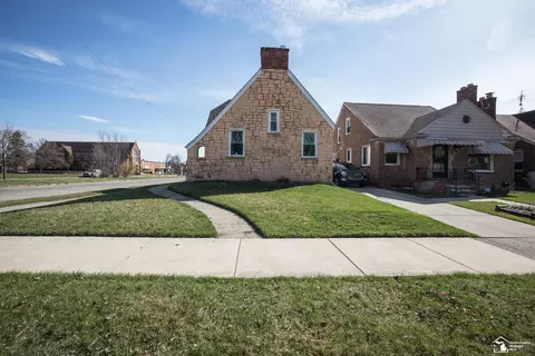 11480 E Outer, Detroit, MI 48224 photo 3