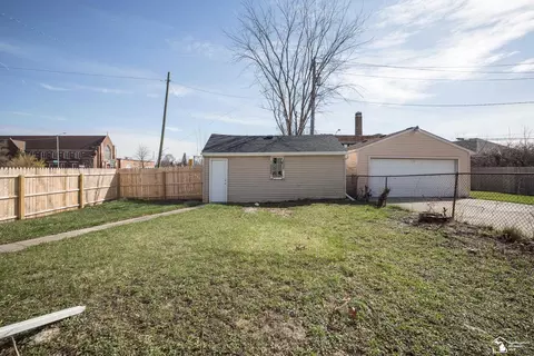 11480 E Outer, Detroit, MI 48224 photo 8