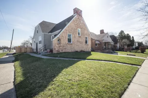 11480 E Outer, Detroit, MI 48224 photo 2