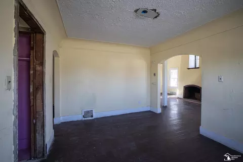 11480 E Outer, Detroit, MI 48224 photo 16