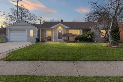 18030 Homer, Roseville, MI 48066
