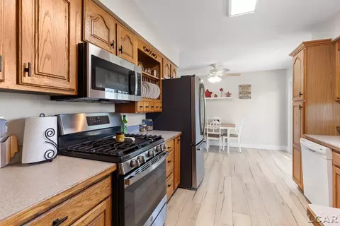 Kitchen - 2911 Prairie, Adrian, MI 49221 photo 6 of 6