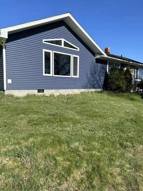 12230 Gates, Cement City, MI 49233