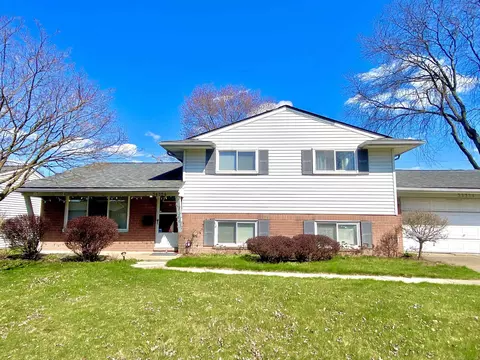 34324 Chope, Clinton Township, MI 48035