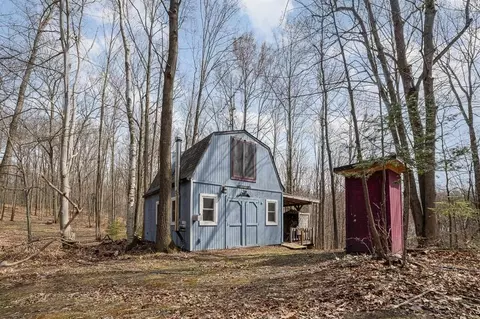14679 Sunrise Lake Road, Leroy, MI 49655