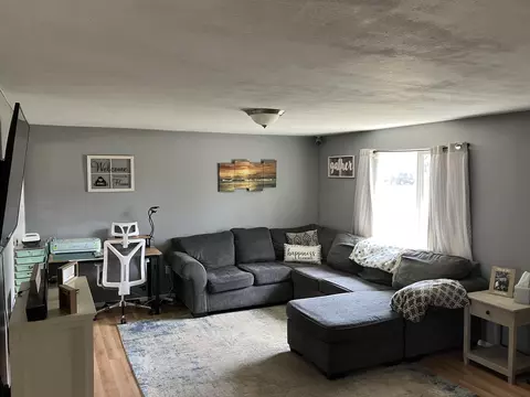 Living - 103 E Ohio, Farwell, MI 48622 photo 1 of 2