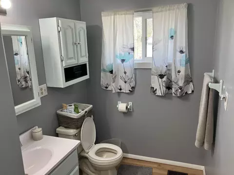 Bath - 103 E Ohio, Farwell, MI 48622 photo 1 of 1