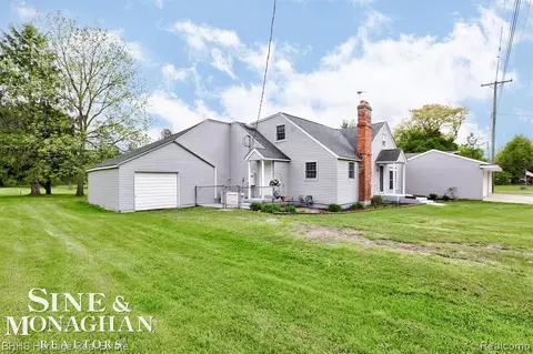 8185 Marsh, Algonac, MI 48001 photo 3
