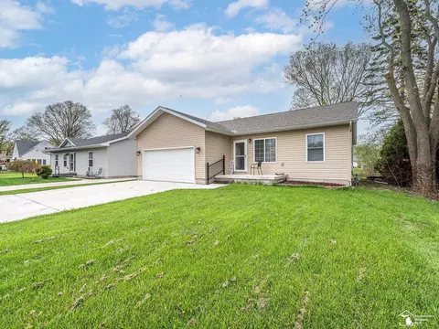 3271 Seminole, Monroe, MI 48162