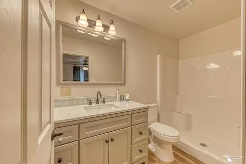 Bath - 3271 Seminole, Monroe, MI 48162 photo 3 of 3