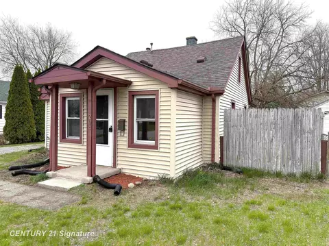 204 Oxford, Bay City, MI 48708