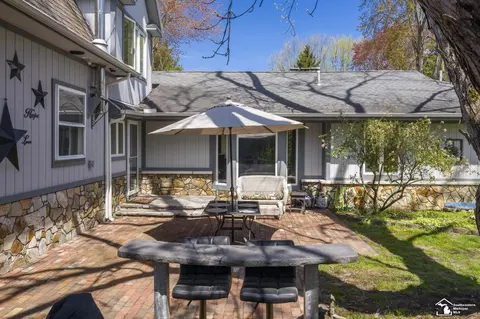 Exterior - 6688 Keithcrest, Temperance, MI 48182 photo 6 of 9