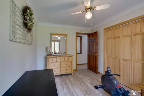 Bedroom - 6688 Keithcrest, Temperance, MI 48182 photo 4 of 8