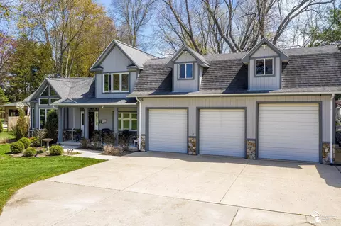 Exterior - 6688 Keithcrest, Temperance, MI 48182 photo 2 of 9