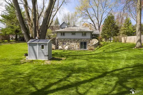 Exterior - 6688 Keithcrest, Temperance, MI 48182 photo 8 of 9
