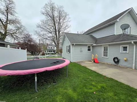 Exterior - 303 N 5th, Saint Clair, MI 48079 photo 3 of 4
