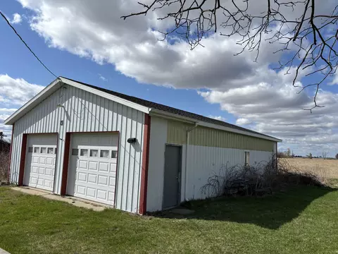 1203 E North Boutell, Kawkawlin, MI 48631 photo 6