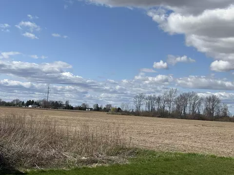 1203 E North Boutell, Kawkawlin, MI 48631 photo 2